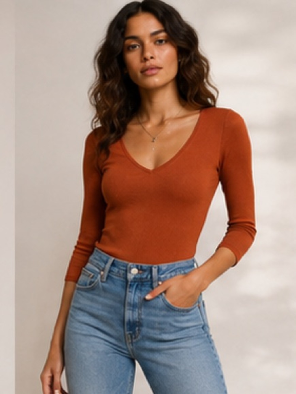 T Tahari Rust V-Neck 3/4 lightweight Knit Top